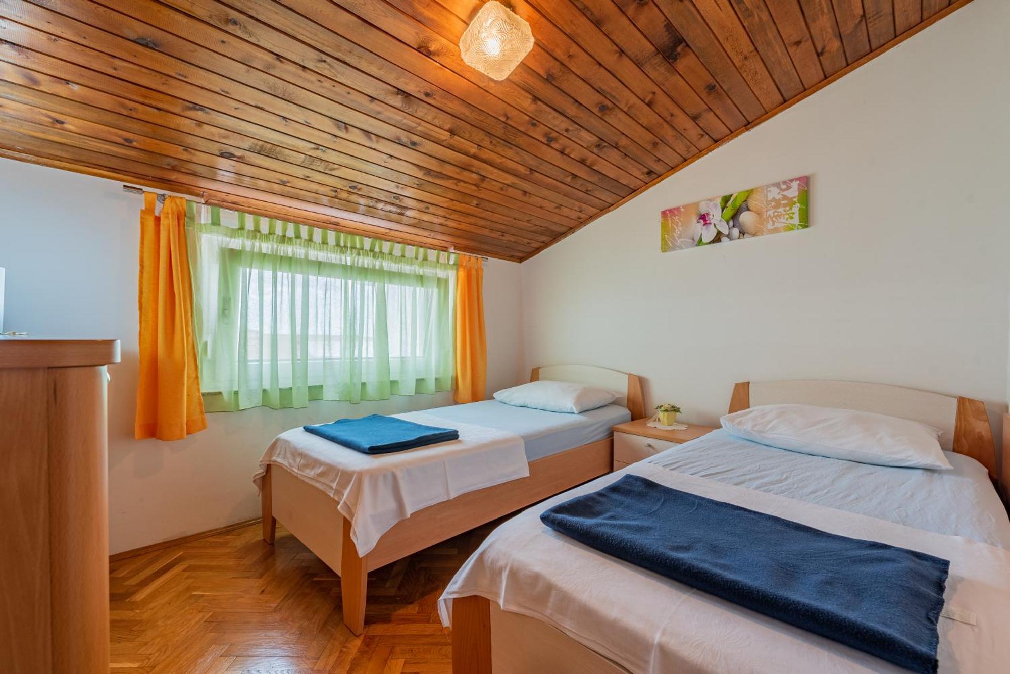 Ferienwohnung haus toni Ražanac Exterior foto