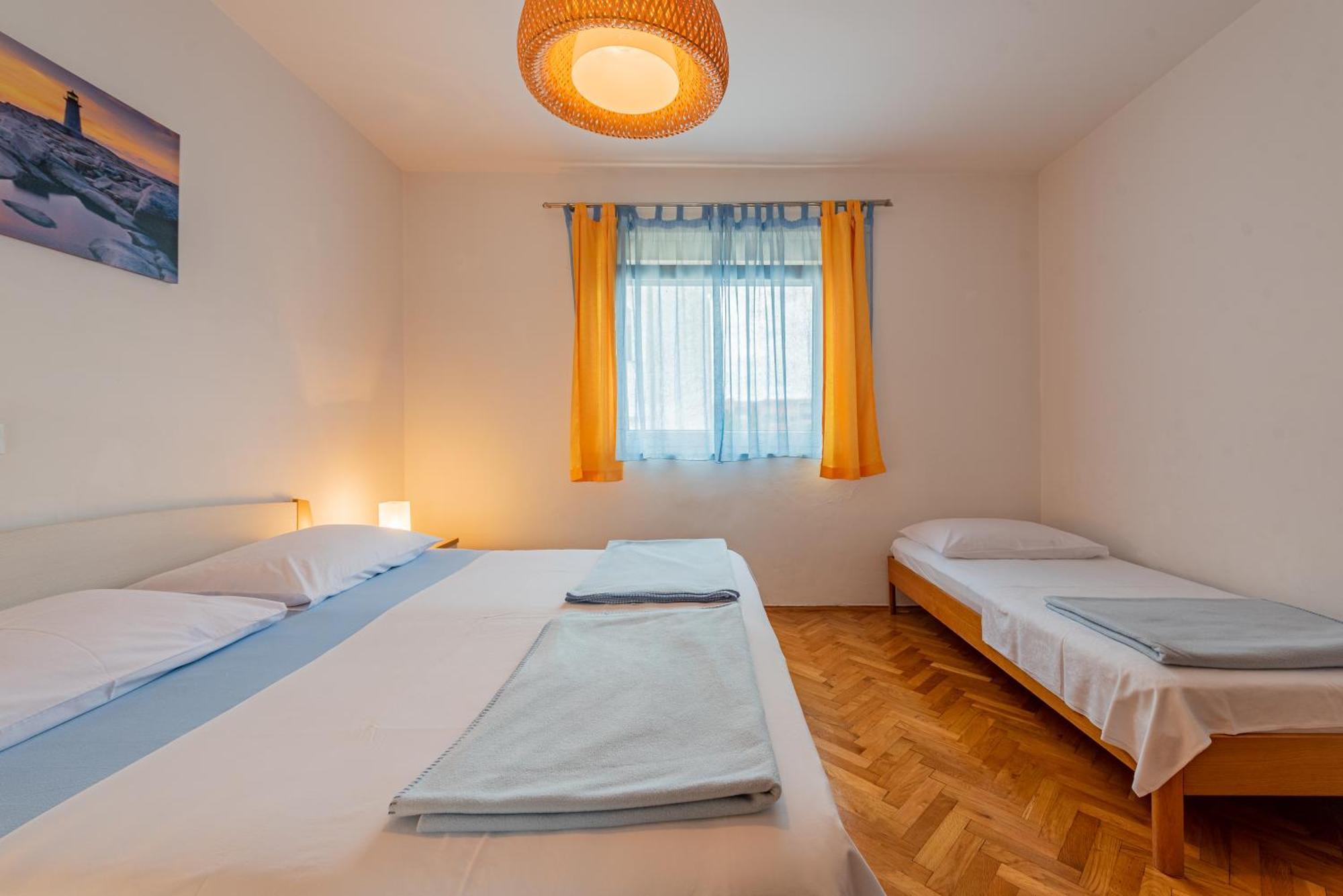 Ferienwohnung haus toni Ražanac Exterior foto
