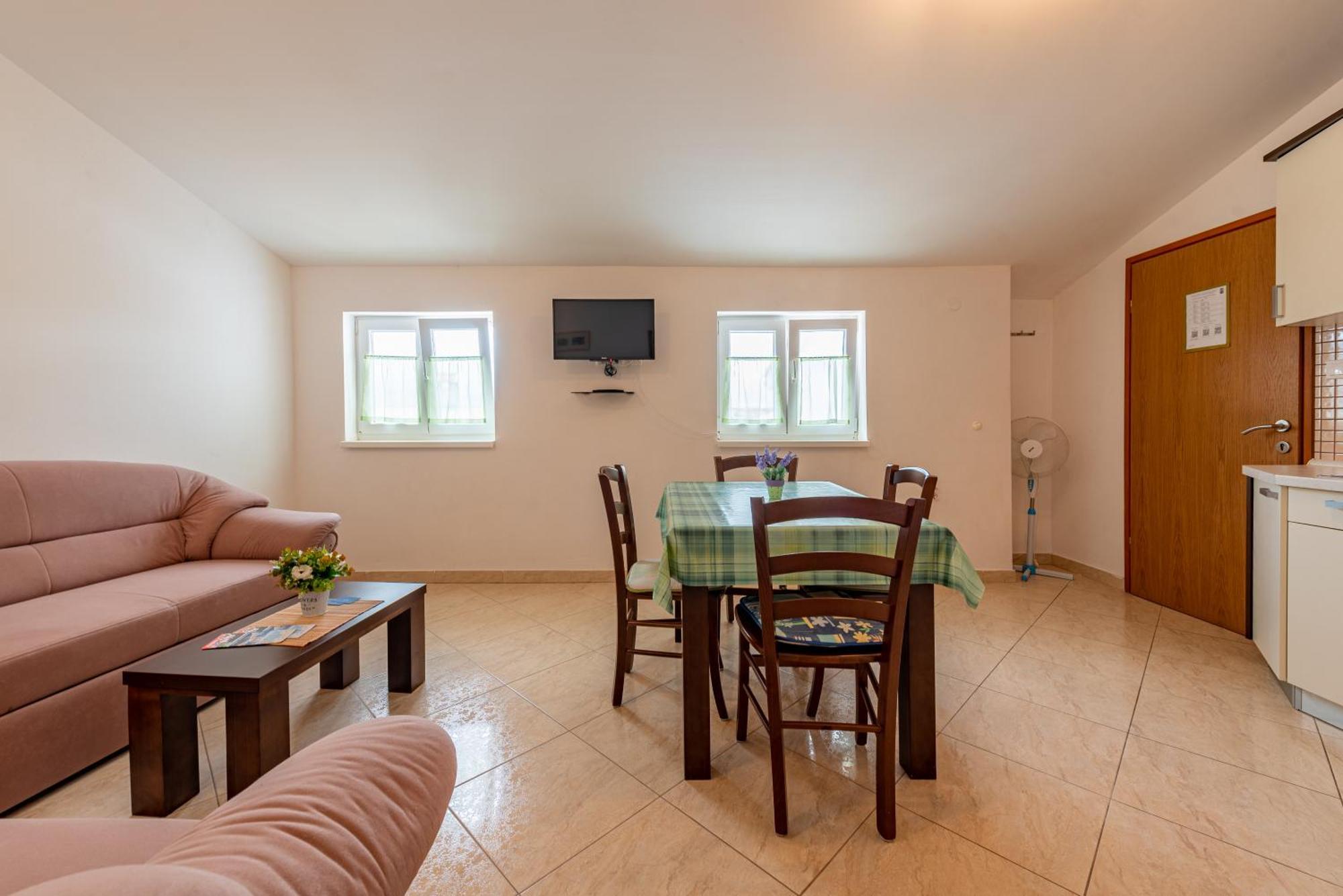 Ferienwohnung haus toni Ražanac Exterior foto